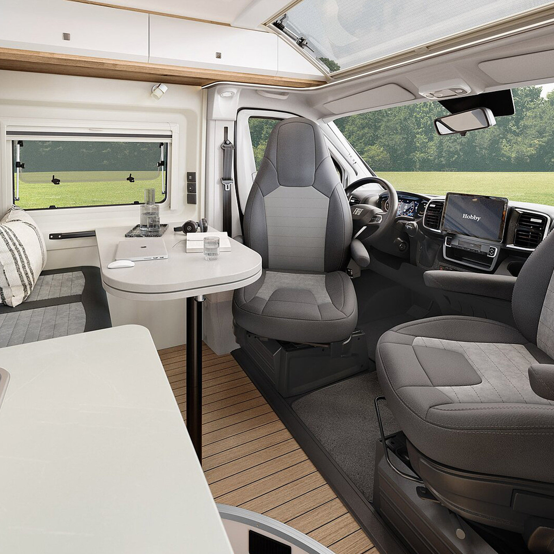 Hobby PRESTIGE Van First Edition 2025