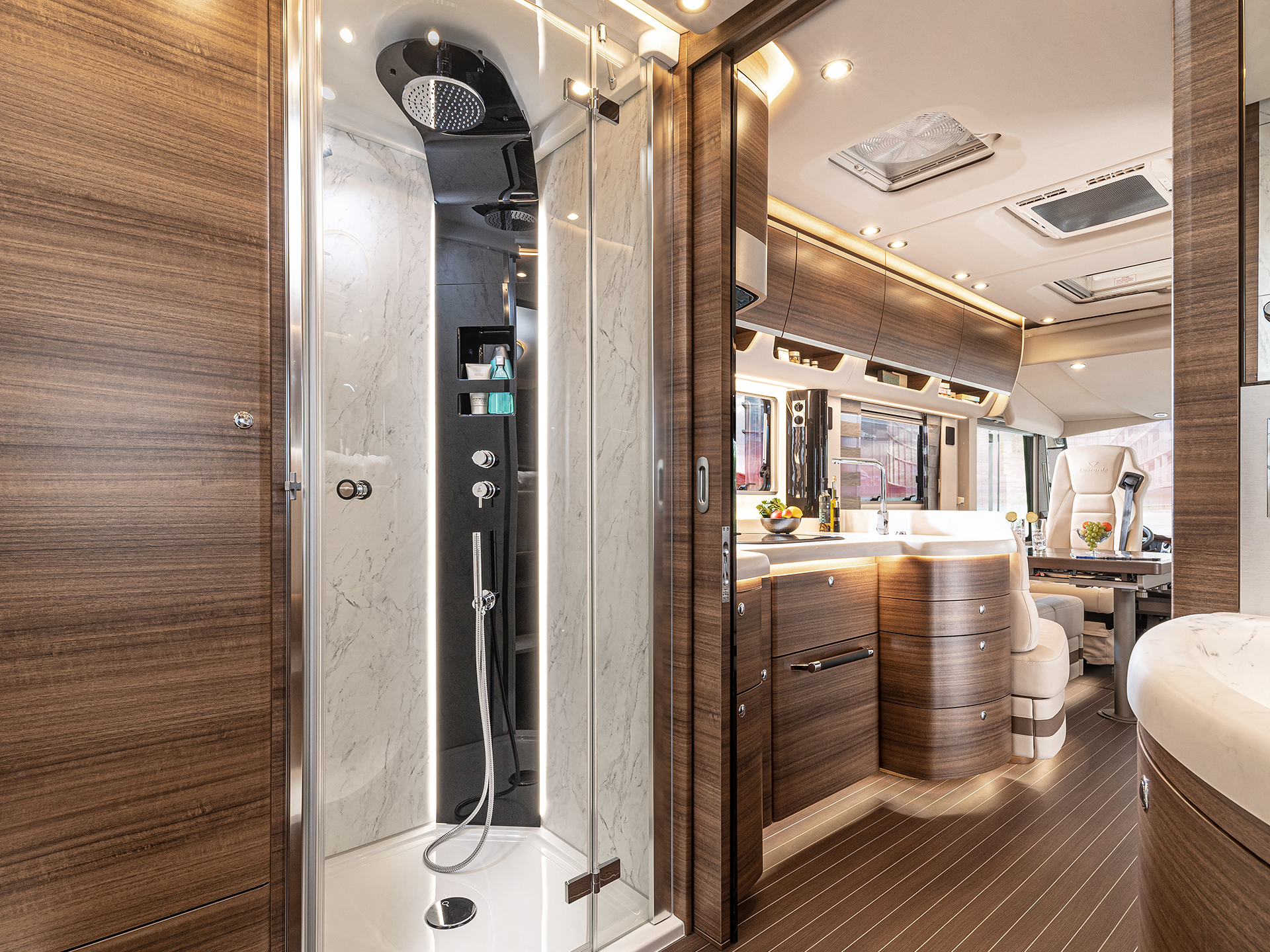 Kein Bad. Eine Wellness-Oase. Das vollausgestattete Bad im Concorde Liner.