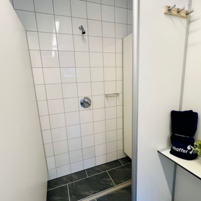 duschkabine mit dusche
